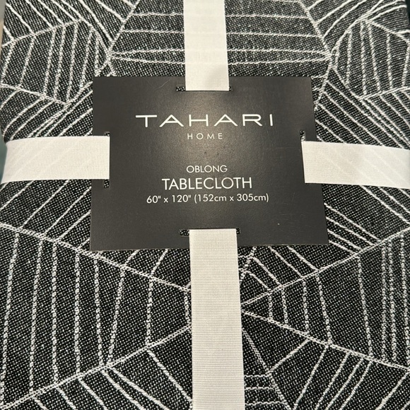 Spider Web table linen - Picture 4 of 8